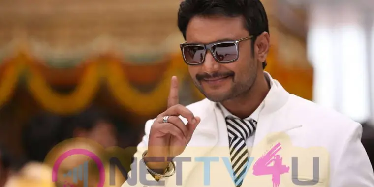 Challenging Star Darshan Handsome And Exclusive Pics 382539