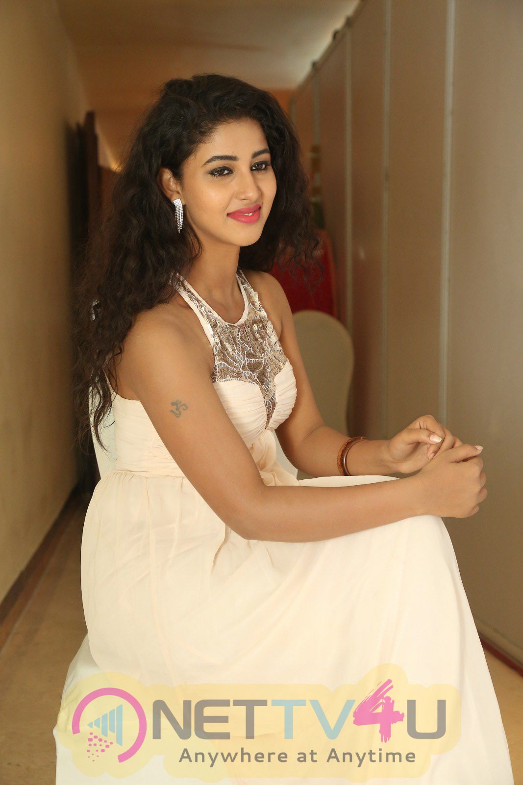  Actress Pavani Reddy Latest Stills Telugu Gallery