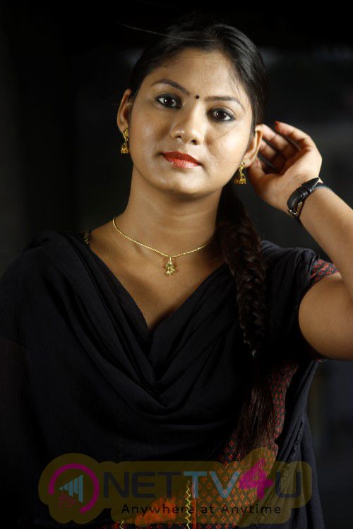  Tamil Actress Shruthi Reddy New Photo Shoot Images Tamil Gallery