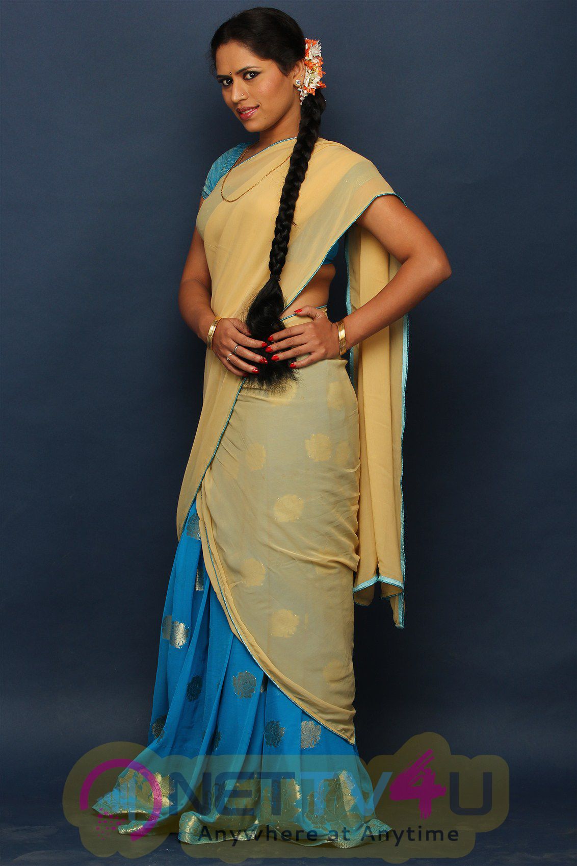  Actress Maya Chandran Photo Shoot Images Tamil Gallery
