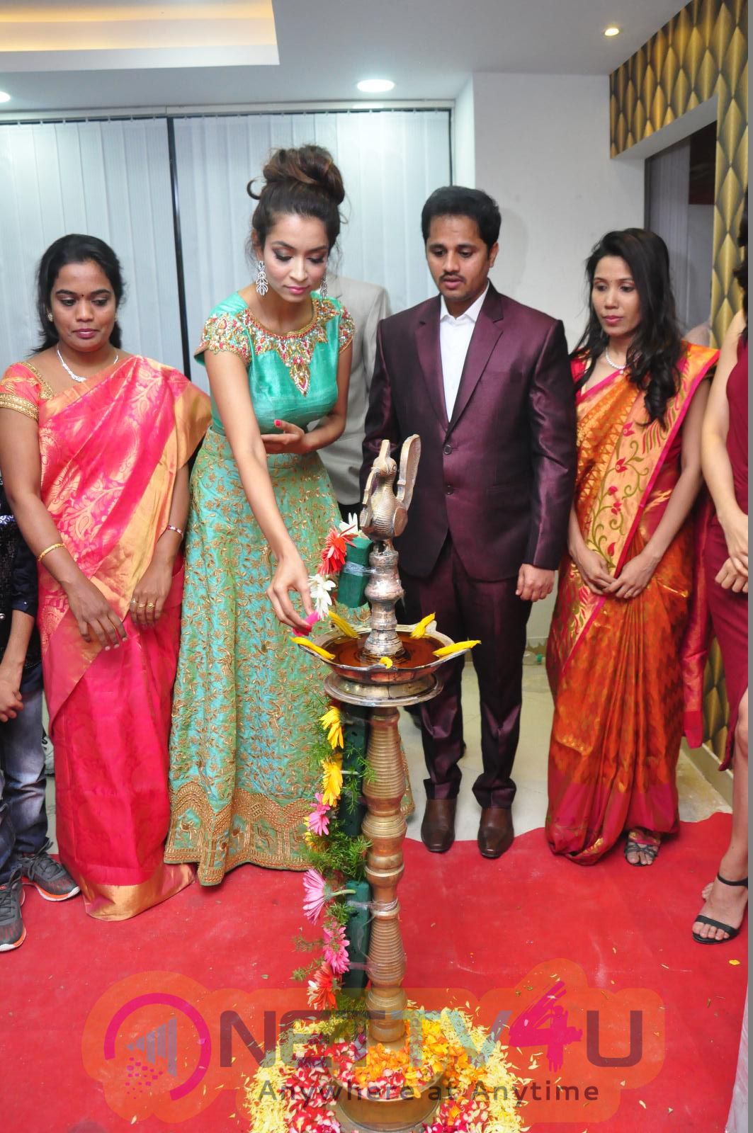  S2 Womens Showroom Launch Gorgeous Photos Telugu Gallery