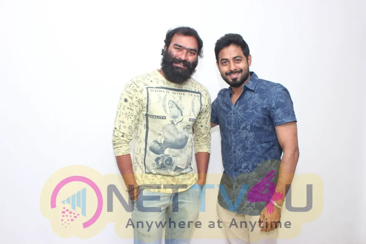 Mun Andhi Pozhuthu Lyrical Video Launch Images Tamil Gallery