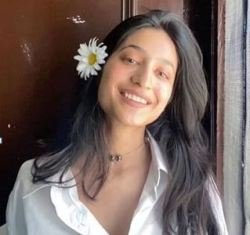 Hindi Youtuber Aarushi Chib