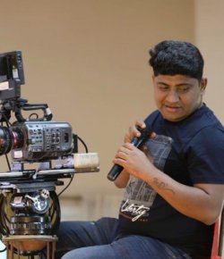 Vikas Phadnis Hindi Director