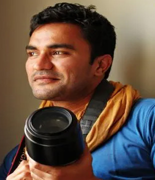 Hindi Assistant Director Manoj Kirdat
