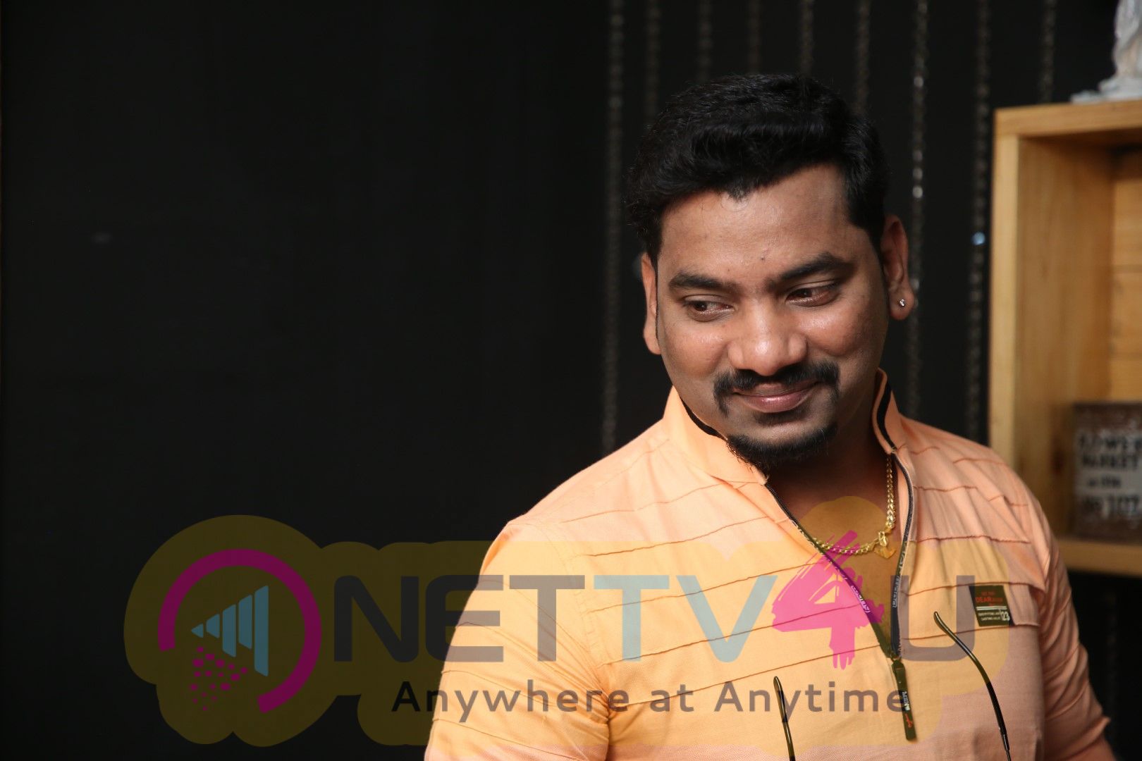 NewsReader Ranjith Exclusive Interview Photos Tamil Gallery