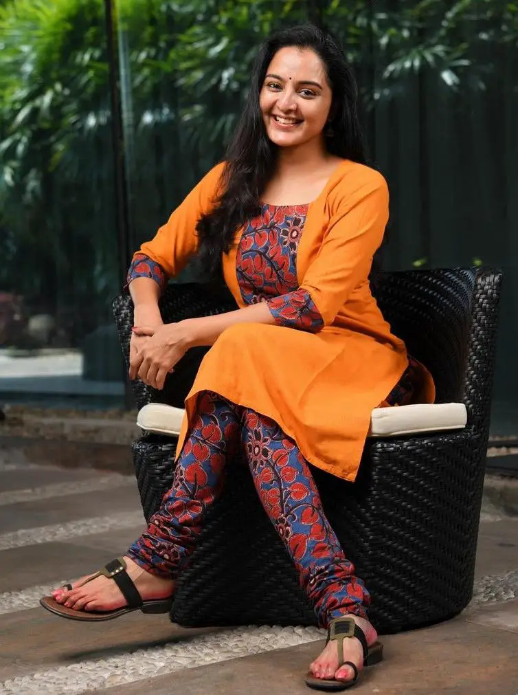 Actress Manju Warrier Charming Stills Malayalam Gallery