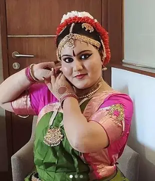 Gujarati Tv Actress Dhwani Upadhyay