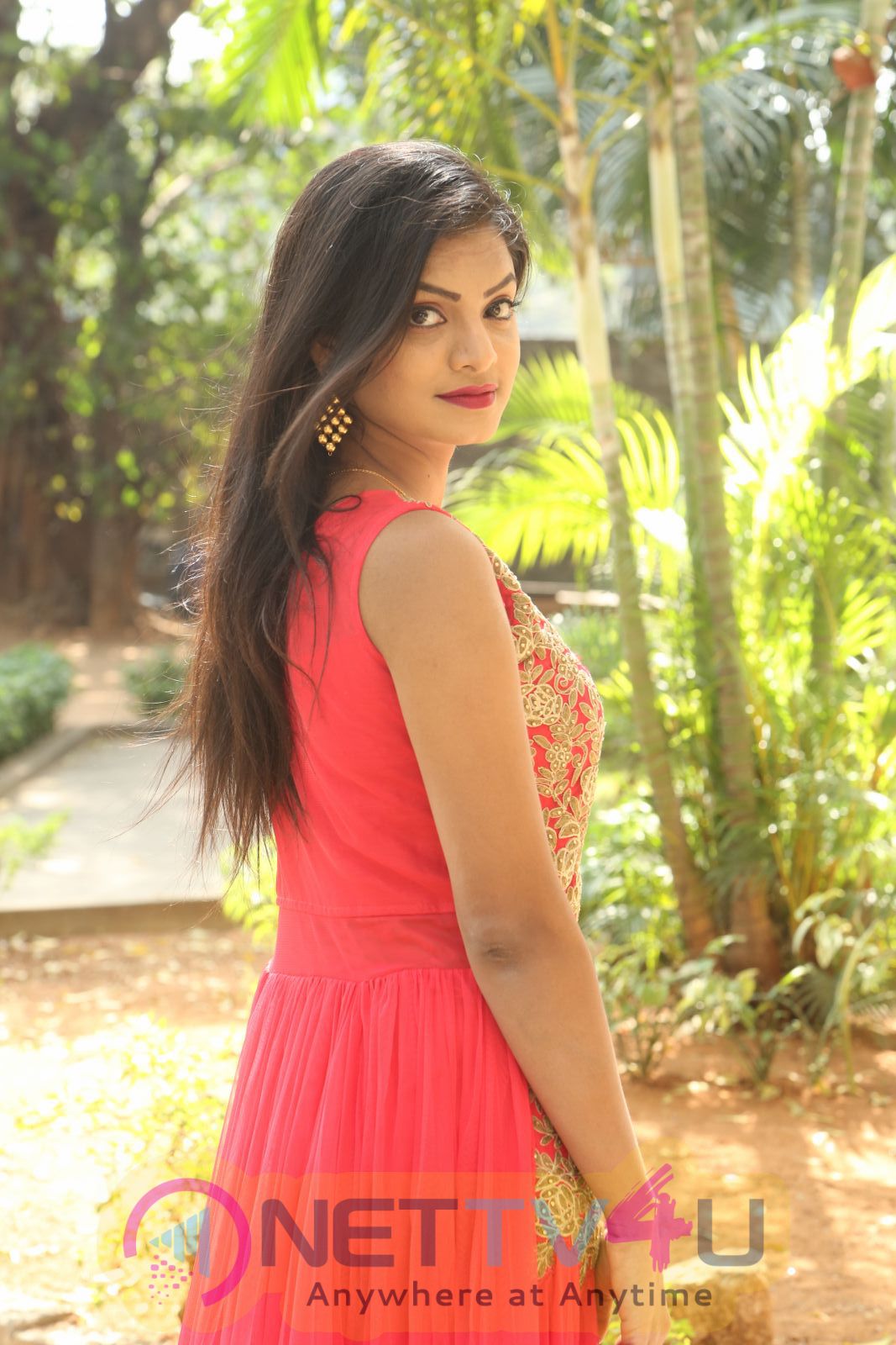 Actress Anusha Stunning Stills At Dyavudaa Movie Teaser Launch Telugu Gallery