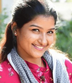 Hema Dayal Tamil Dancer