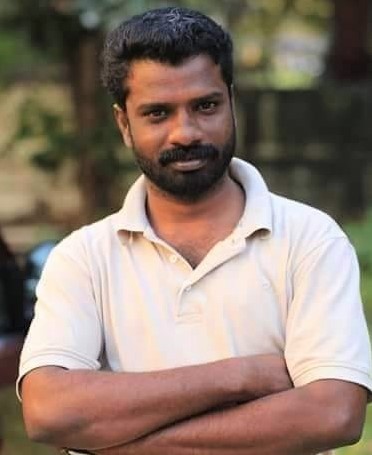 Tamil Director Lc Santhanamoorthy