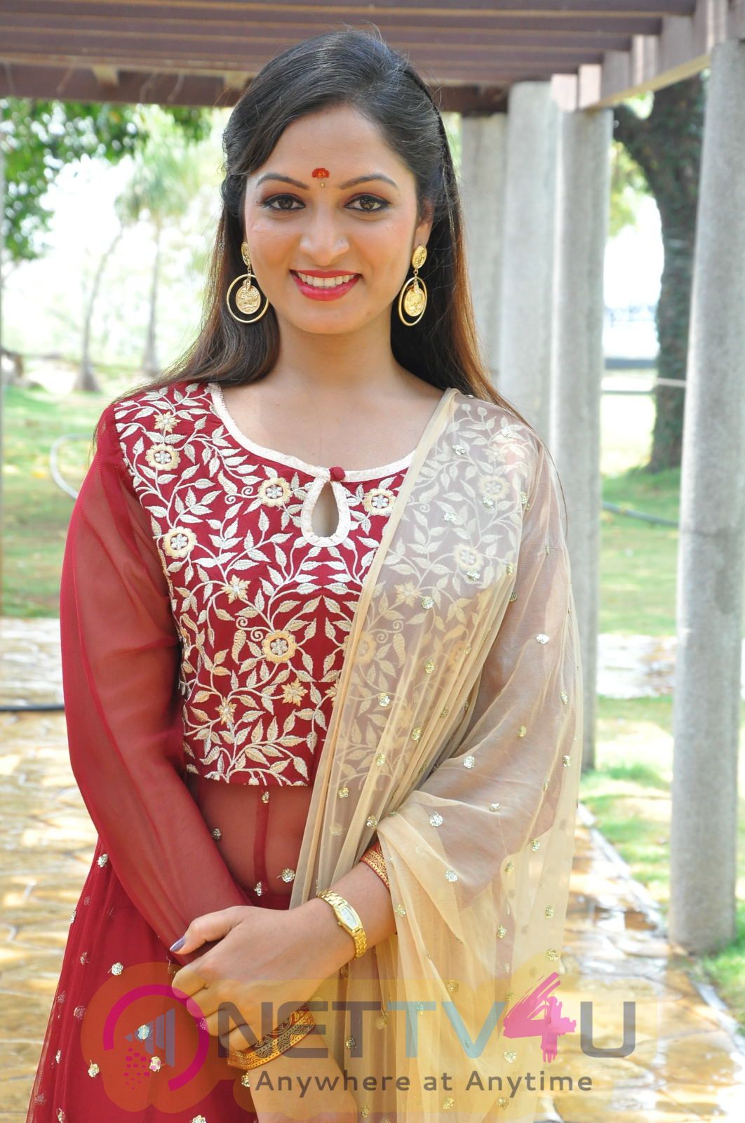 Actress Priyanka Cute Pics  Telugu Gallery
