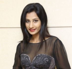 Telugu Movie Actress Zaba Anjum