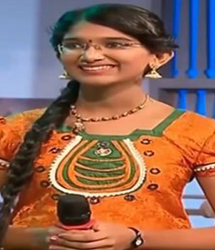 Malayalam Singer Singer Krithika - Malayalam