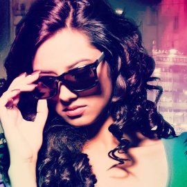 Actress Isha Chawla Lovely Stills Kannada Gallery