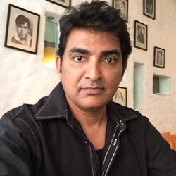 Hindi Director Yogesh Ishwar Dhabuwala