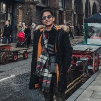 Hindi Fashion Stylist Parakram Rana