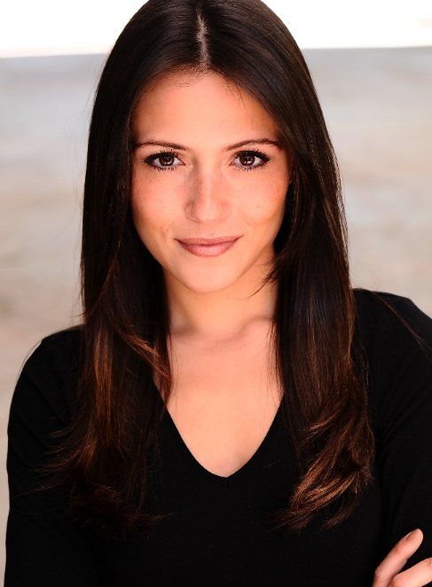 Hollywood Movie Actress Italia Ricci Biography, News, Photos, Videos ...