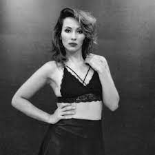 Svetana Kanwar Hindi Choreographer