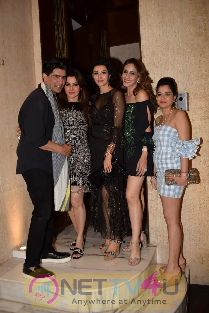  Shilpa Shetty, Shamita Shetty, Ekta Kapoor & Other Celebs Attend  Manish Malhotra Grand Party Stills Hindi Gallery