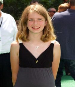 Elie Docter English Voice-Over Artist