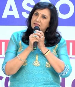 Sandhya Rajagopal Tamil News Reader