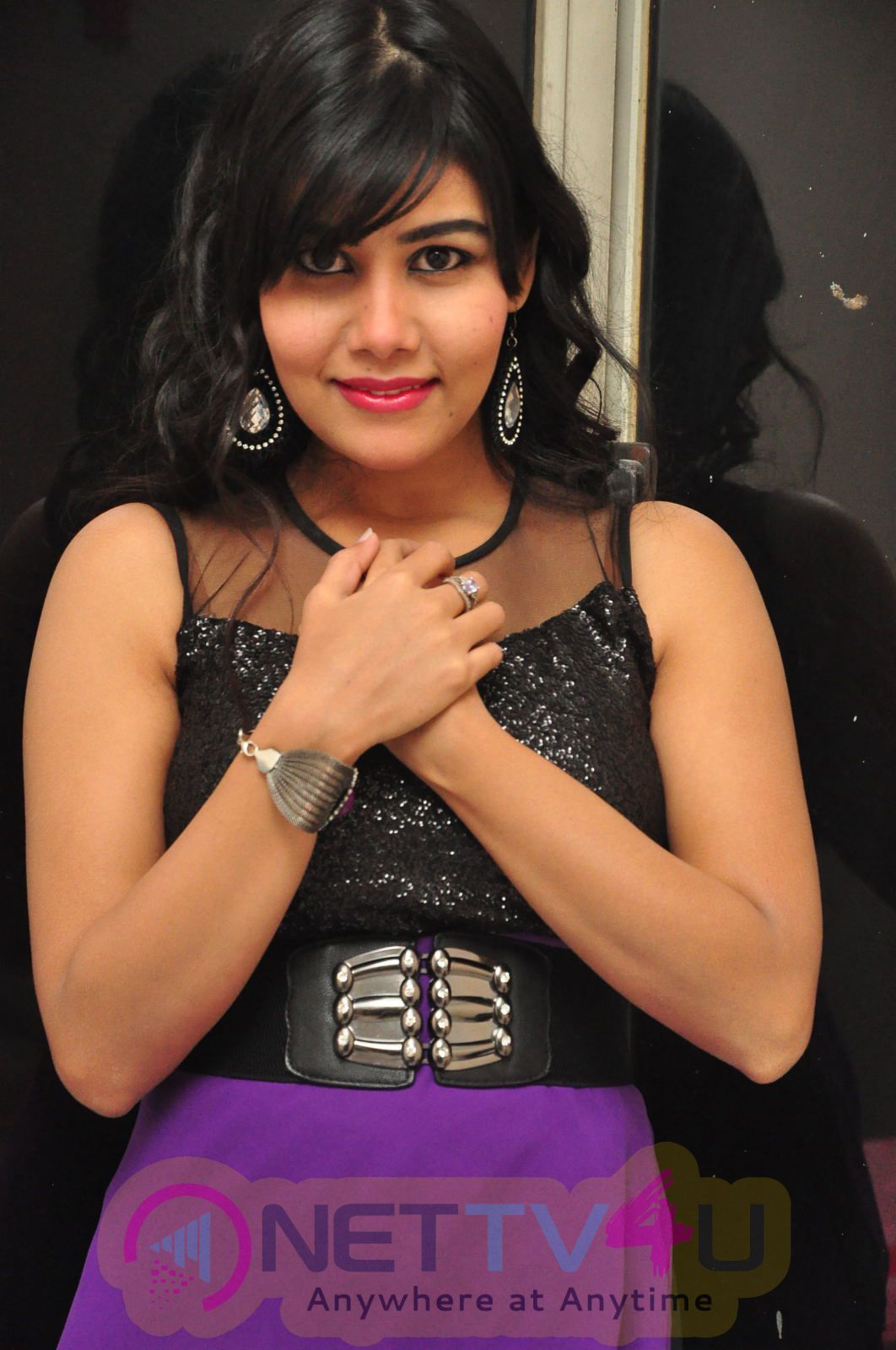 Actress Rachana Smith Latest Photo Shoot Pics Telugu Gallery