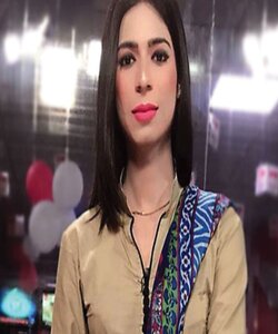 Urdu News Reader Marvia Malik