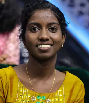 Tamil Singer Singer Renuka