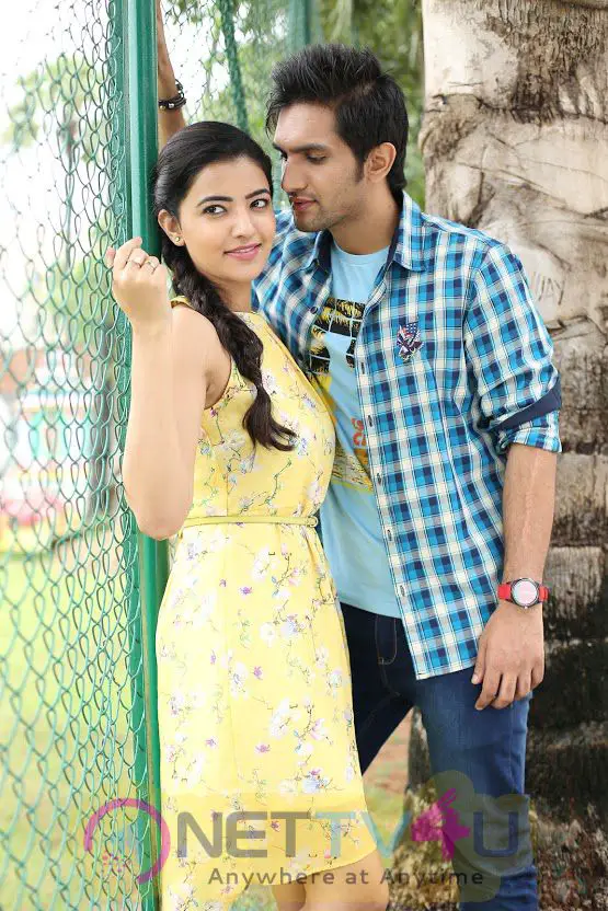 Aakatayi New Movie Stunning  Pics Telugu Gallery