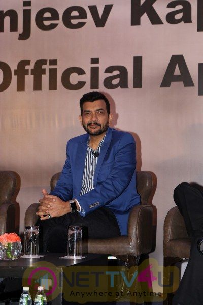 Chef Sanjiv Kapoor Launches Mobile Apps Grand Pics Hindi Gallery