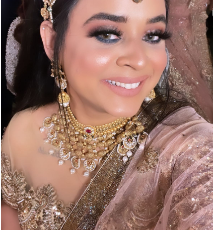 Hindi Makeup Artist Khushboo Bhutani