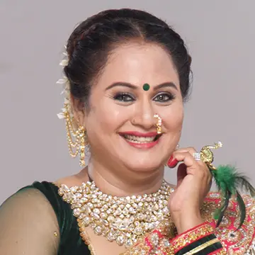 Marathi Actress Surekha Kudchi