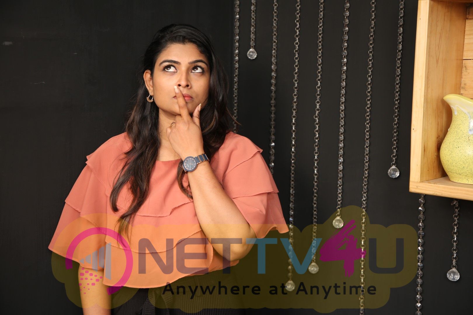 Anchor Maheswari Exclusive Interview Pics Tamil Gallery