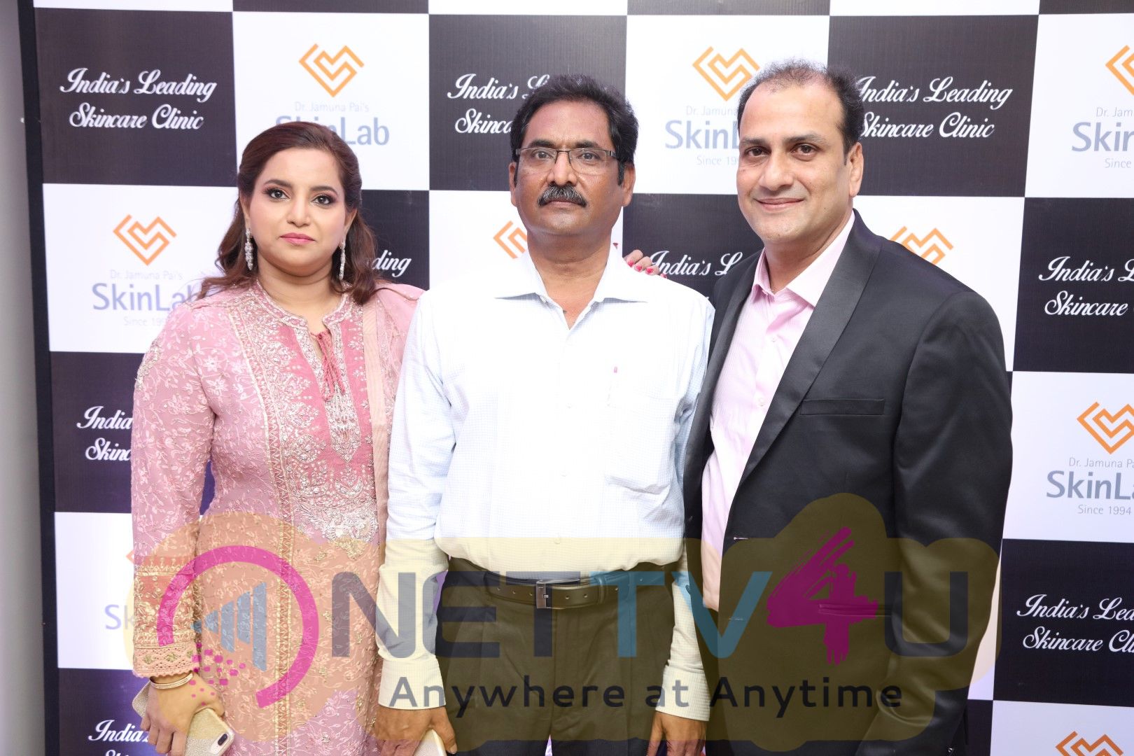 Actress Shraddha Srinath Launches Skinlab Clinic Pics Telugu Gallery