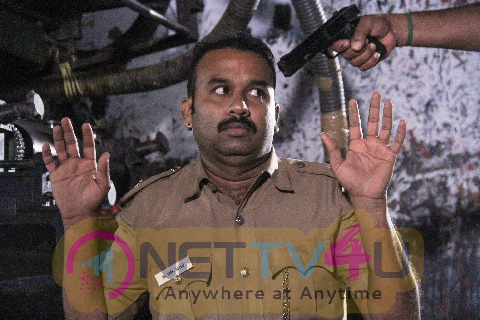 Padithavudan Kilithu Vidavum Movie Pics Tamil Gallery