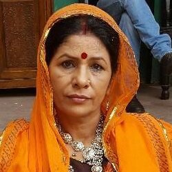 Hindi Supporting Actress Lata Shukla