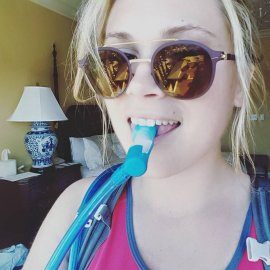 Actress Eliza Taylor Divine Pics English Gallery