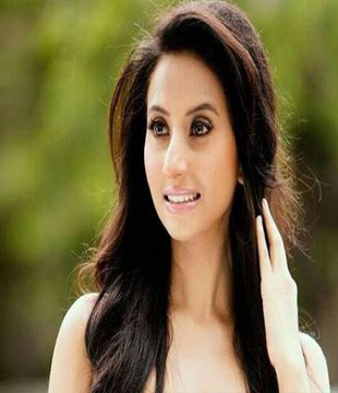 Hindi Movie Actress Arushi Mehta