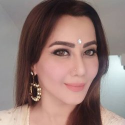 Hindi Tv Actress Nausheen Sardar Ali