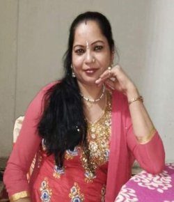 Manju Jha Hindi Singer