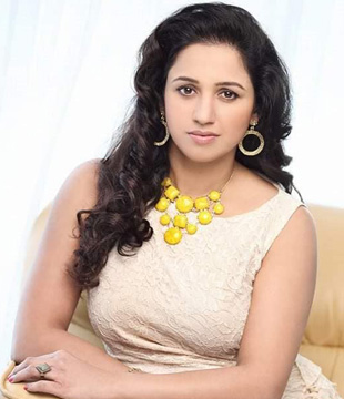 Marathi Tv Actress Pradnya Jawle Edke