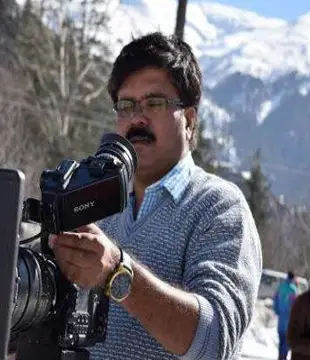 Hindi Cinematographer Balu Dahifale