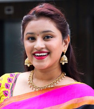 Telugu Movie Actress Priya Anduluri