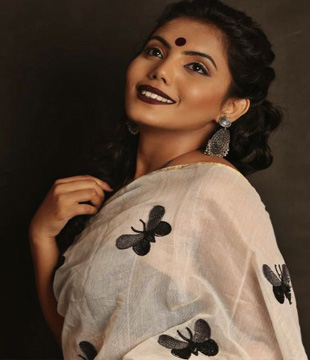 Marathi Movie Actress Aishwarya Surve