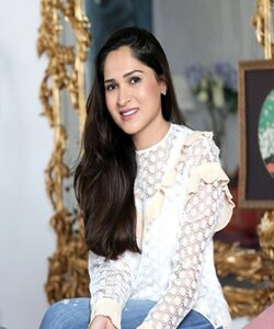 Urdu Fashion Designer Sania Maskatiya