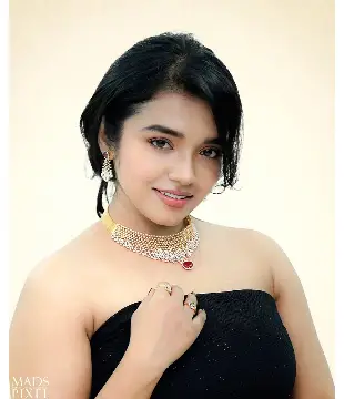 Telugu Actress Kruthika Roy