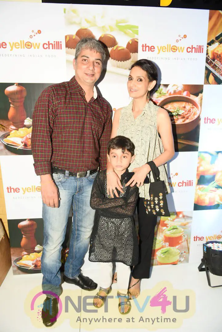  Padma Shri Chef Sanjeev Kapoor's The Yellow Chilli Pens Its 2nd Outlet For Mumbaikars Hindi Gallery