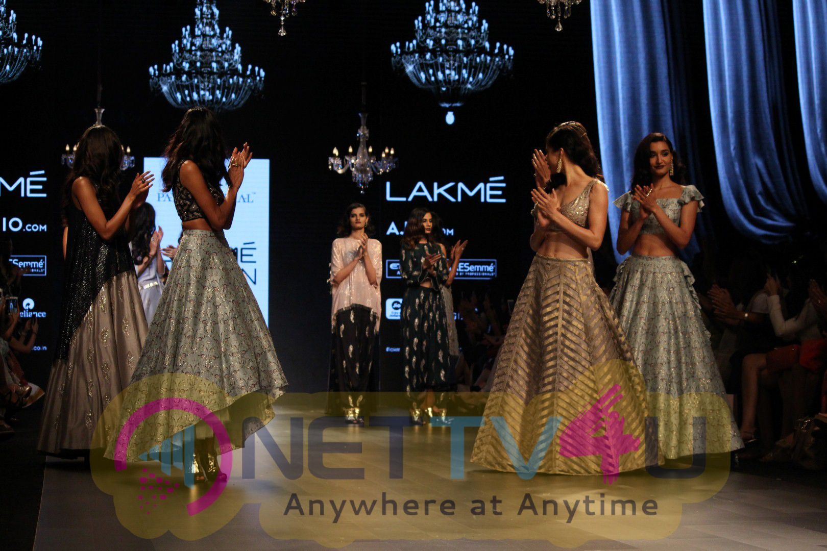 Daisy Shah, Sooraj Pancholi & Bollywood Actress At Lakme Fashion Week Summer 2017 Photos Hindi Gallery