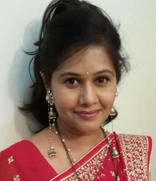 Hindi Tv Actress Suhas Paranjpe